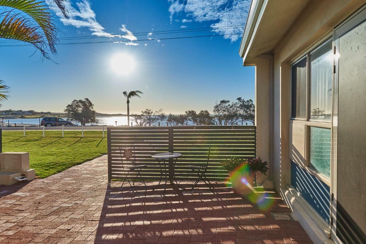 Api Pelican Beach Front Apartments Kalbarri Eksteriør bilde